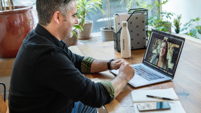 Linkedin sales solutions Be5a VK Fv9ho unsplash 1